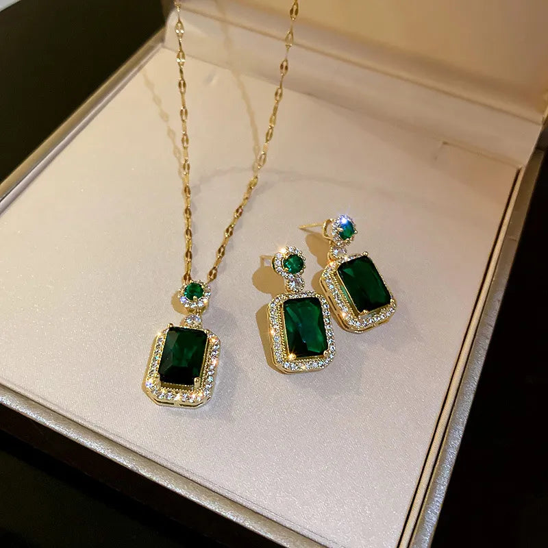 Bridal Exquisite Emerald Green Geometric Earring And Necklace Set