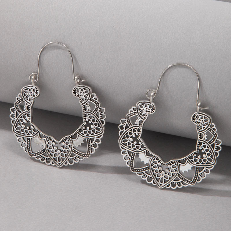 Vintage Antique Silver Color Carving  Drop Earrings